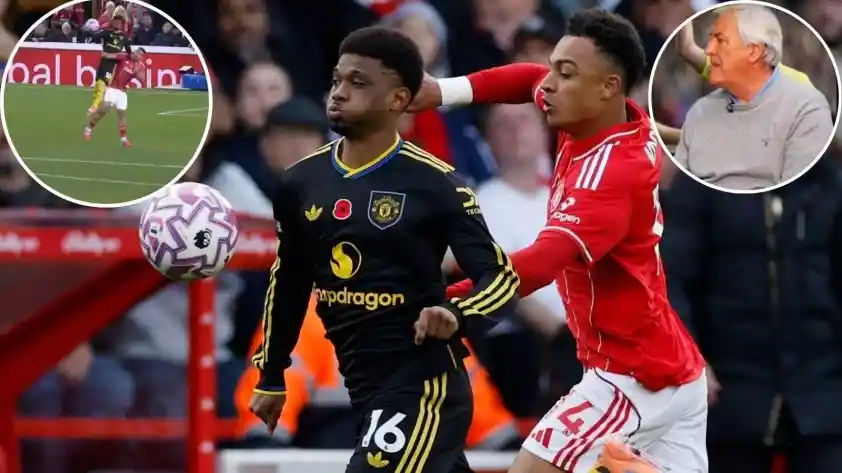 Hackett cho rằng đó phải là một quả Penalty 